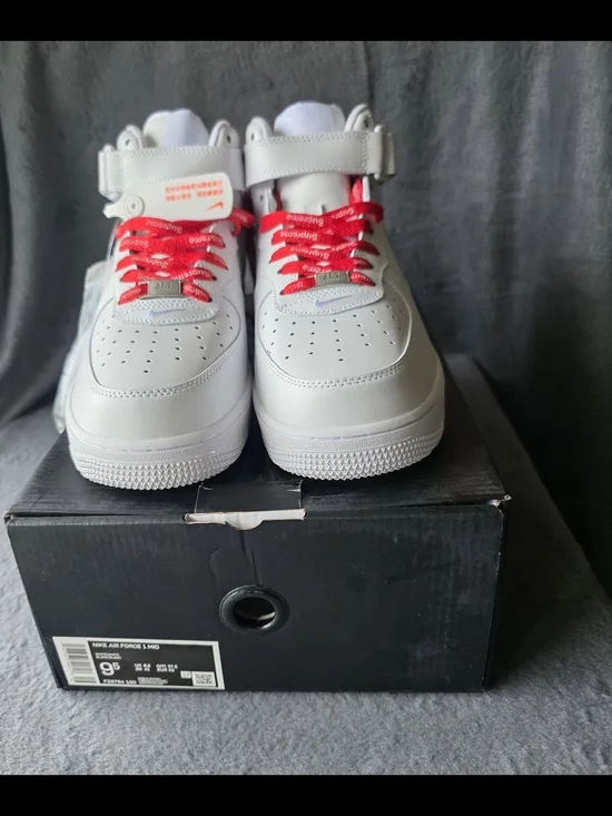 Nike White Air Force 1 High with Red Supreme Laces - Picture 7 of 16